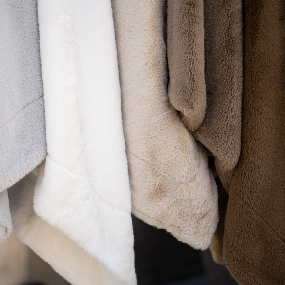 Beach Wood Medium Throw