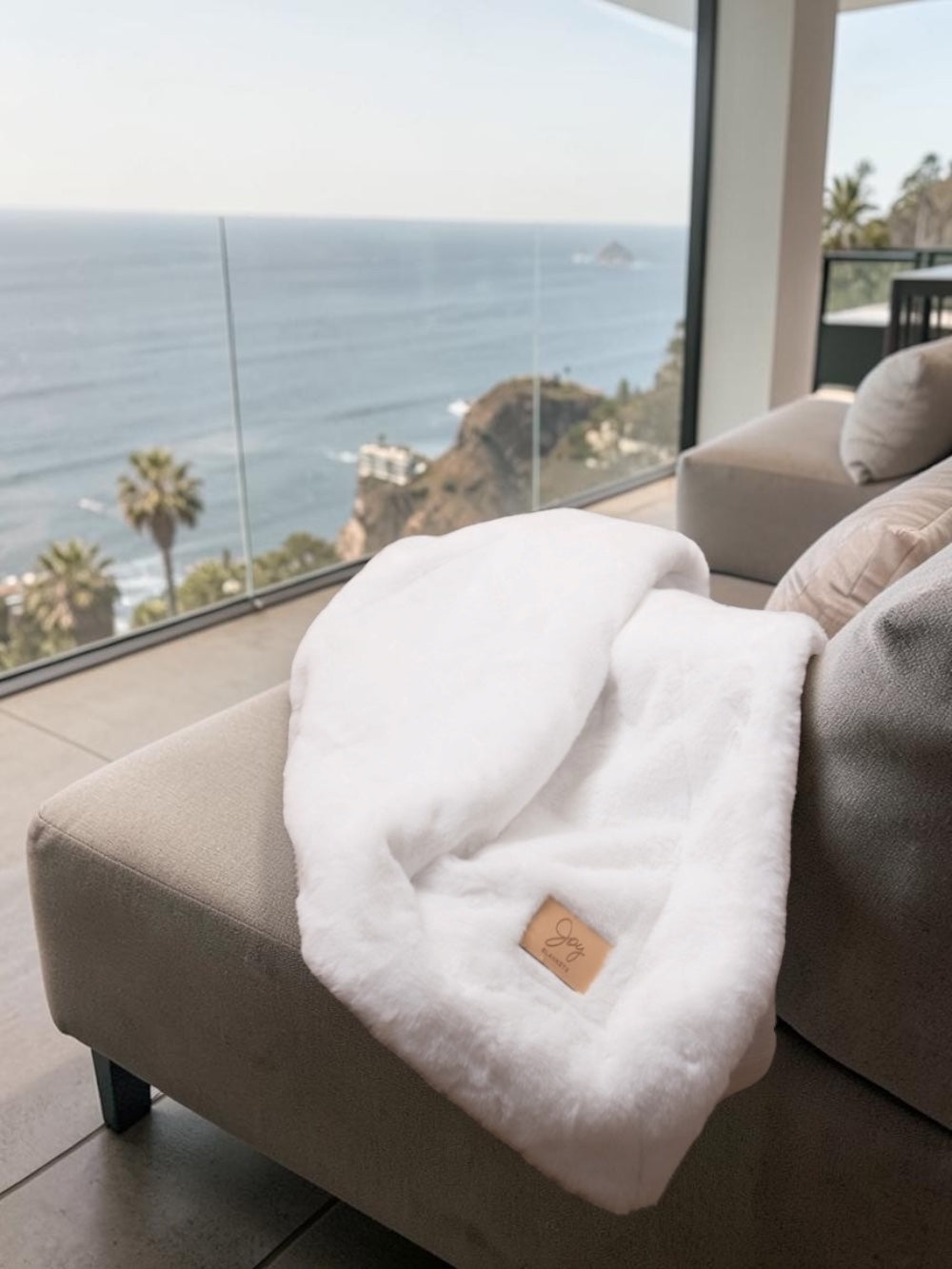 The Joy Luxury Blanket