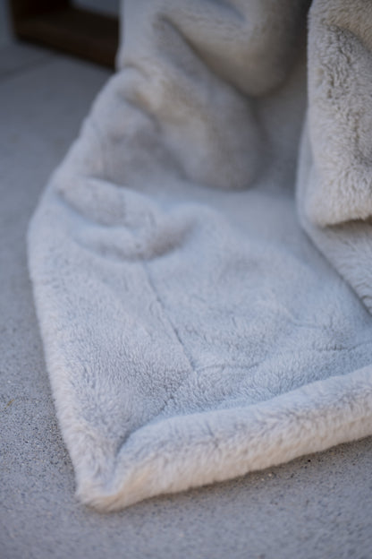 The Joy Luxury Blanket