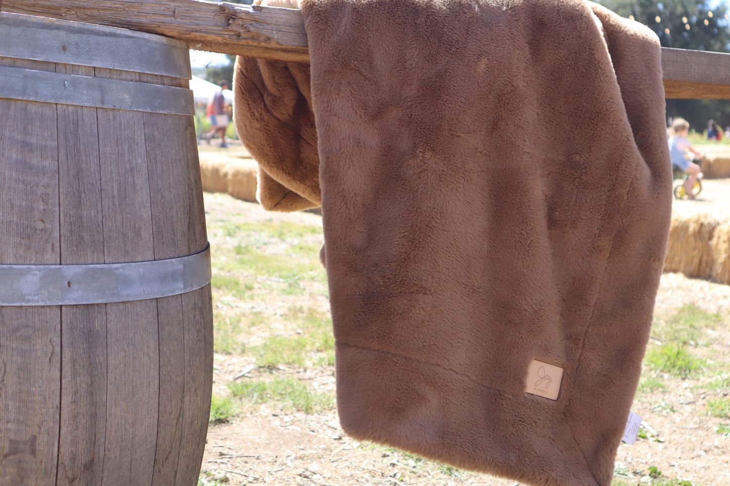 Saddle Brown Medium Throw