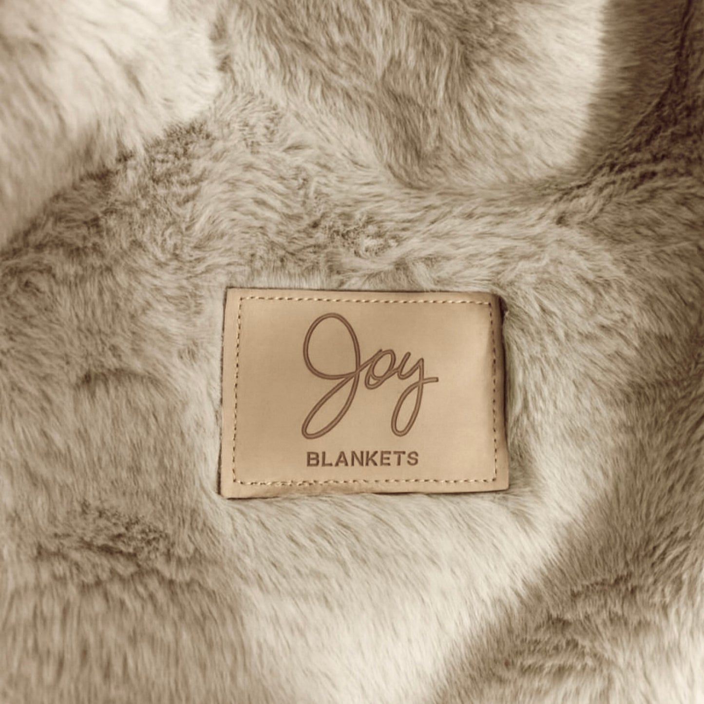 Beach Wood Medium Throw