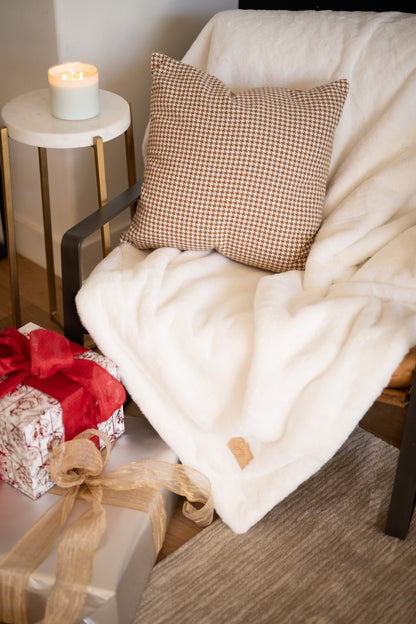 The Joy Luxury Blanket