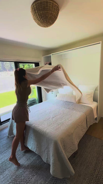 The Joy Luxury Blanket